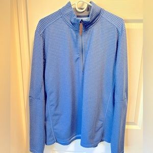Vineyard Vines Jim Nantz design, quarter zip. Large. 90% polyester, 10% spx.